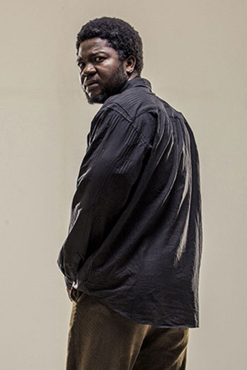 Lago Woroka Gilles as M. Abodia père de Sonia