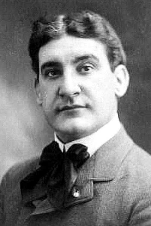 Harry Cashman as Counterfeit Gang Member