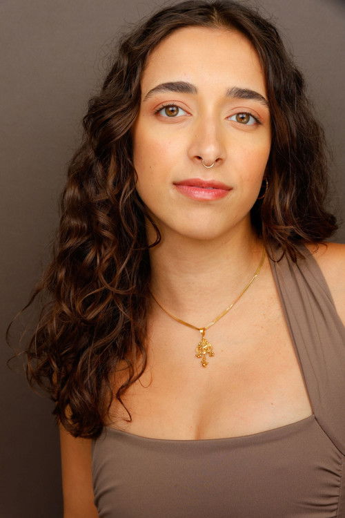 Lily Abha Cratsley as Anya