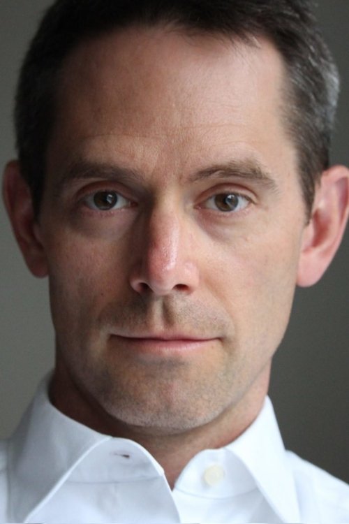 Thomas Glenn as Robert Wilson