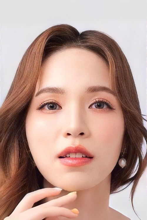 Sarocha Tanjararak as June