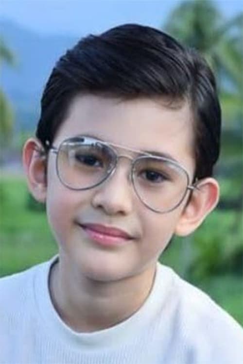 Aiden Patdu as Lucas