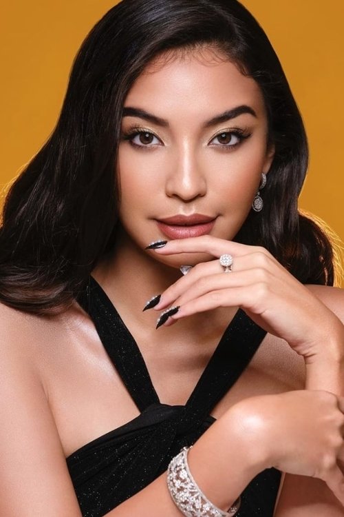 Manohara Odelia as Vida