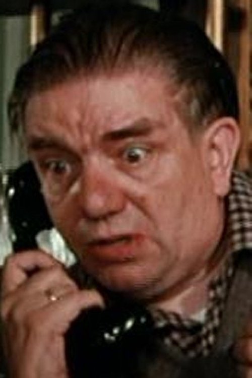 Gotha Andersen as Judge