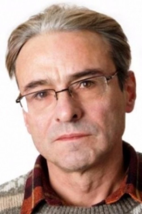 Vihar Stoychev as Gynecologist