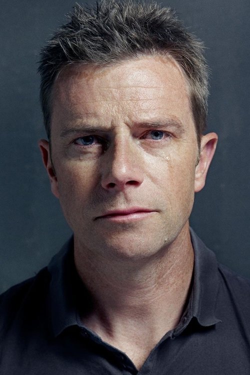 Walter Baele as Captain Space