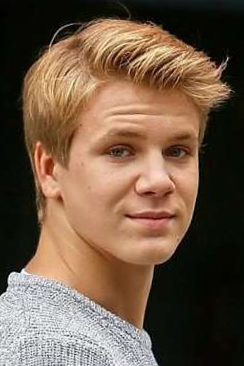 Zdeněk Piškula as Peter