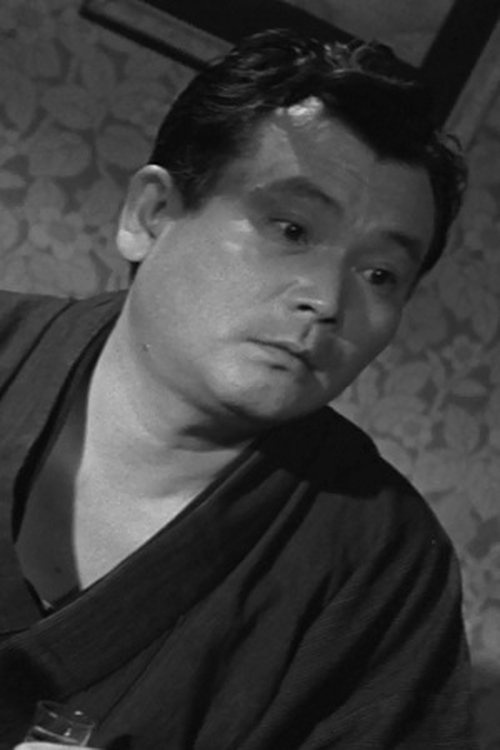 Kan Yanagiya as 