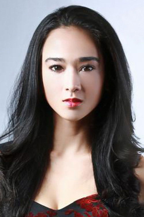 Natasha Ratulangi as Key Hapsari