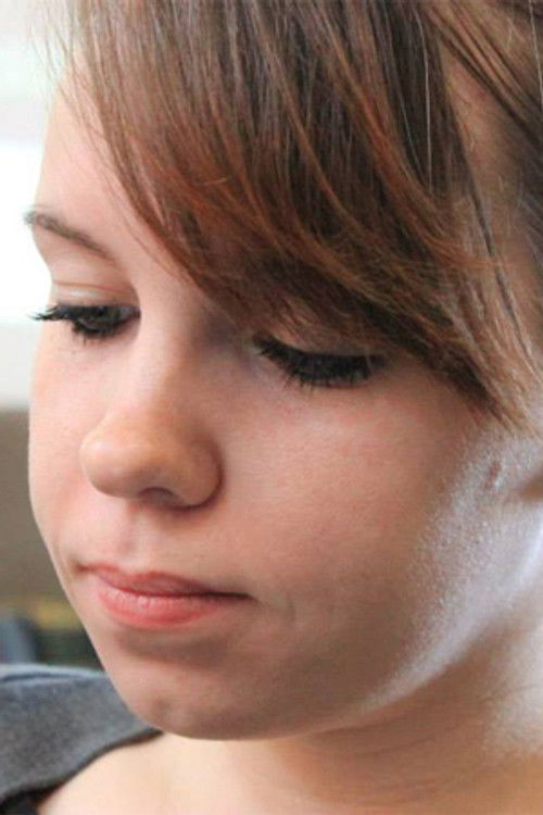 Jemma Taylor as Maddie Bray