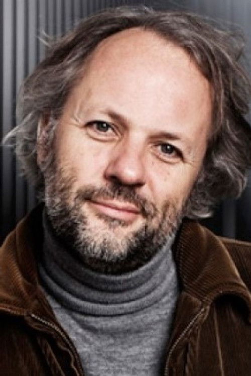 Robert Jan Westdijk as R.J.