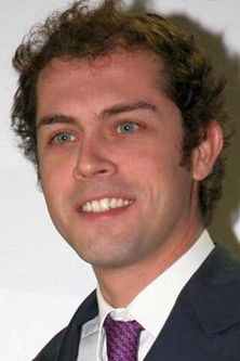 Raffaello Tonon as Conte Erba