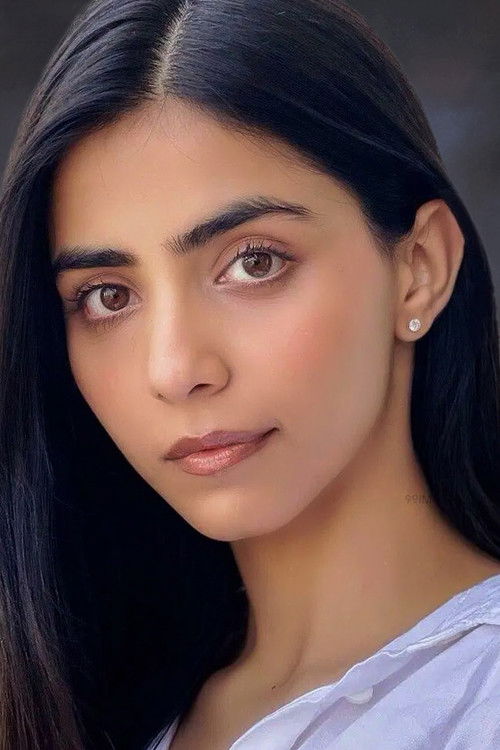 Tina Shilparaj as Sarika