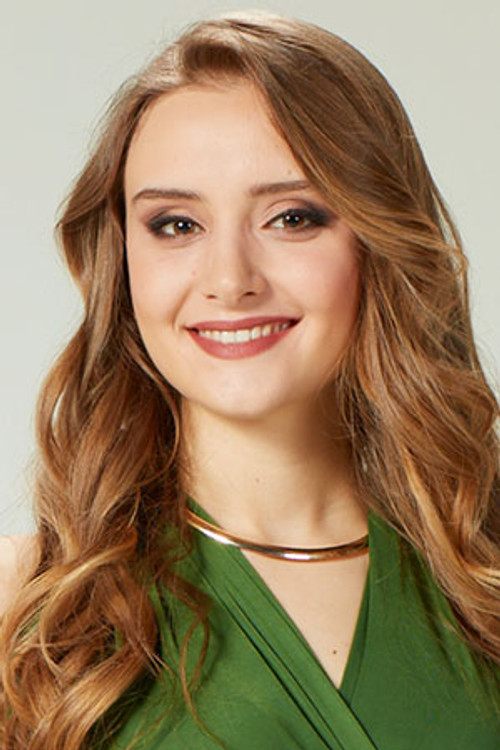 Rümeysa Arslan as Deniz Cengiz