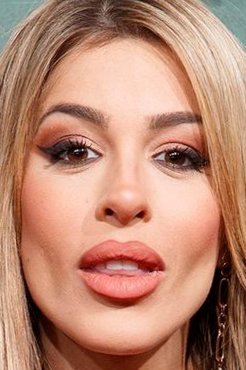 Oriana Marzoli as Self - Contestant