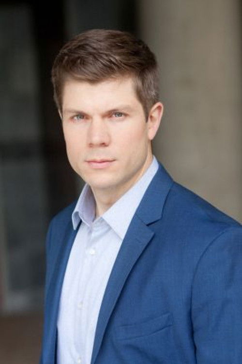 Greg Delmage as Sean