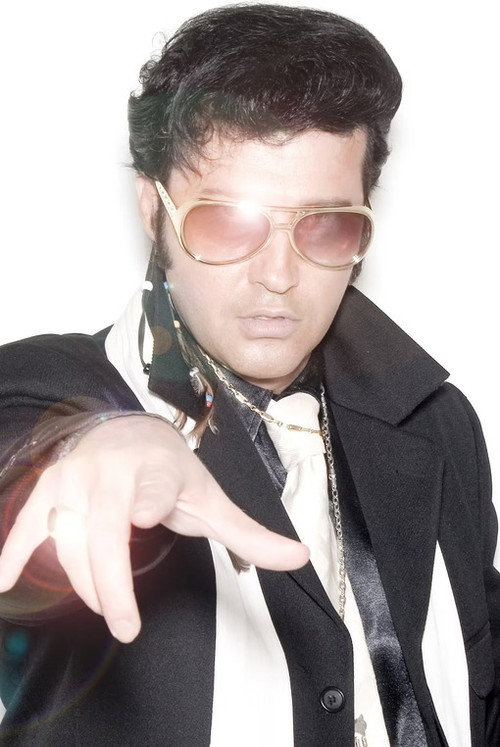 Eryl Prayer as Self :  Loana's Best Friend & Elvis Presley's Lookalike