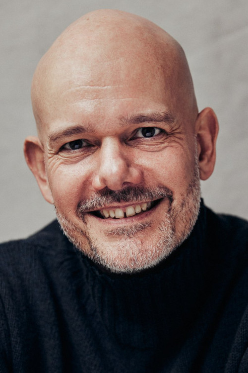 Albert Bendix profile photo