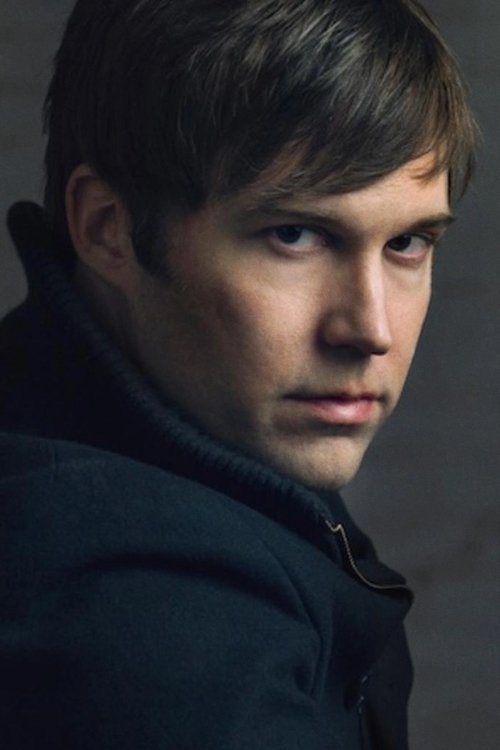 Shawn Christensen as Richie