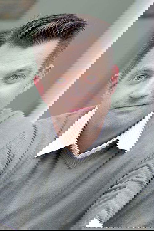 John Connon as Mayor Milton Packard