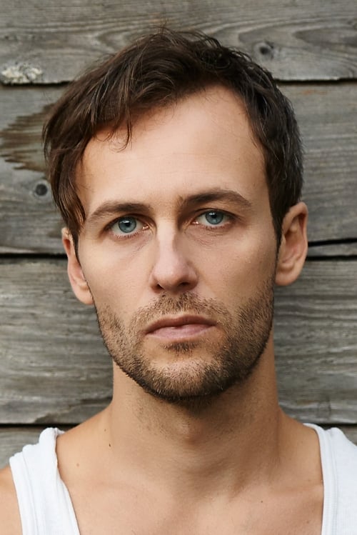 Adrian Glynn McMorran as Ottis Grimes