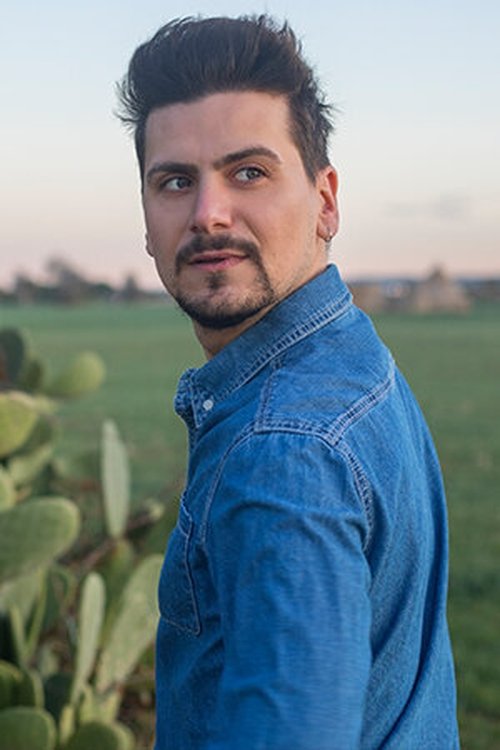 Alex D'Antona as Sirio