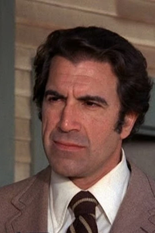 Vincent Beck as Paul Fretoni