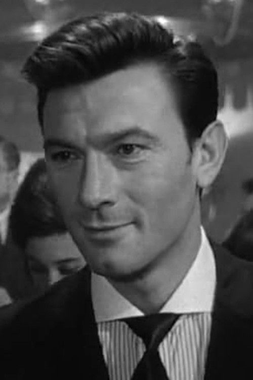 Roy Lansford as Sir Thomas Spivey