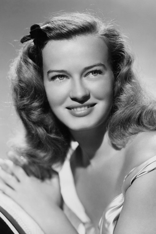 Osa Massen as Ana Remzi