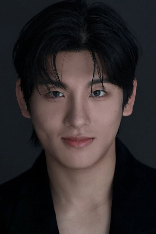 Choi Jun-hong as Jun-hong