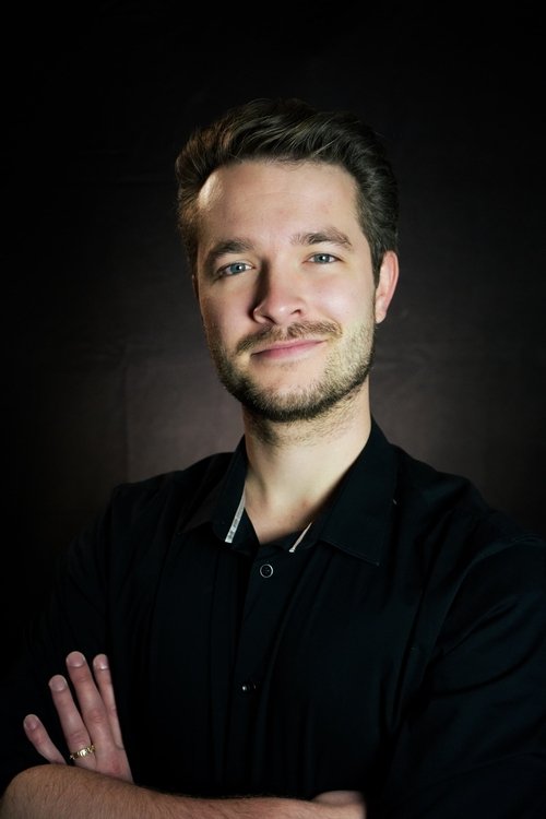 Andy van Veen as De Alchemist