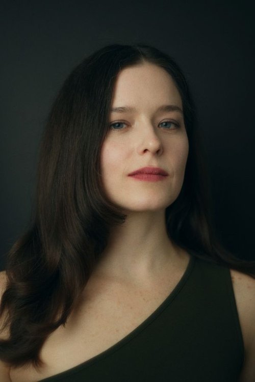 Jessica Anderson as Amber