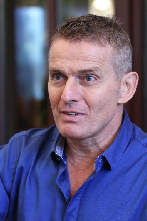 Károly Rékasi as Károly bá