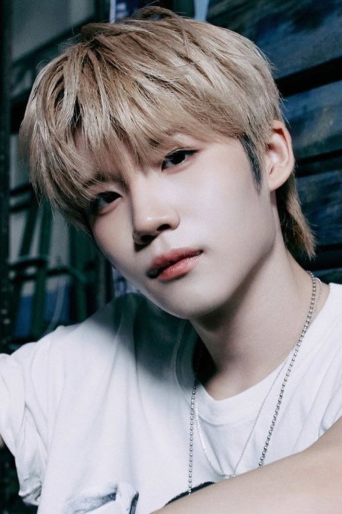 Kenshin as Self - Contestant