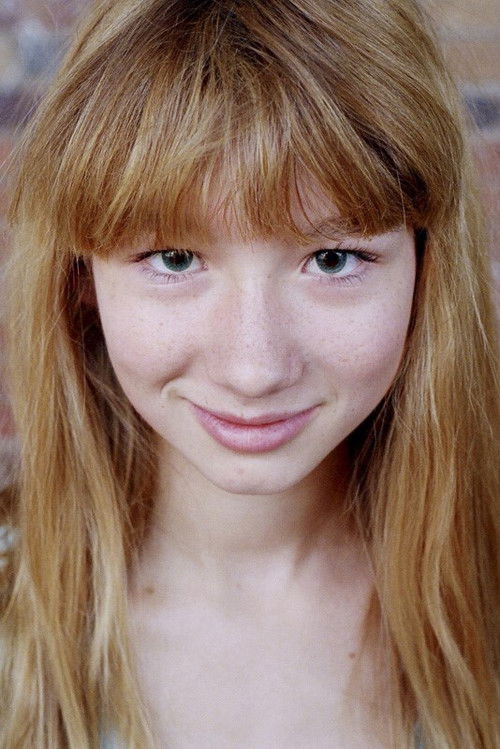 Iléana Courbey as Astride