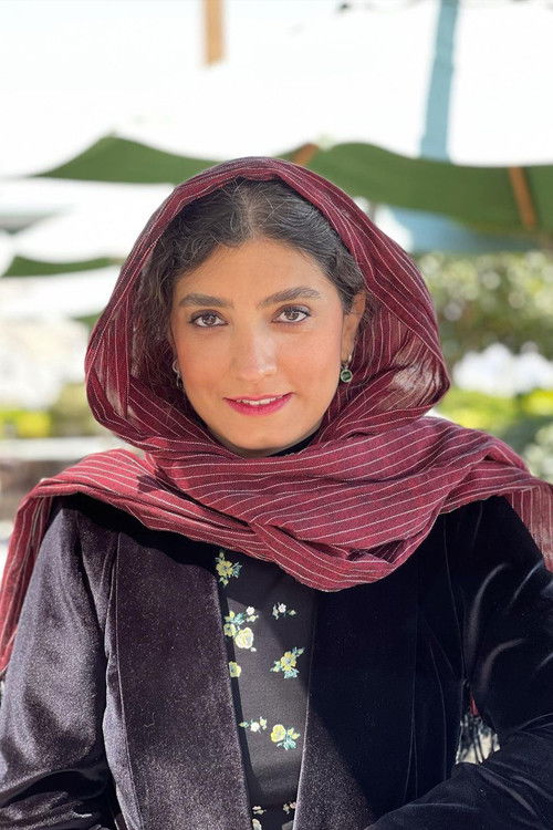 Bahareh Riyahi as Hospital Receptionist