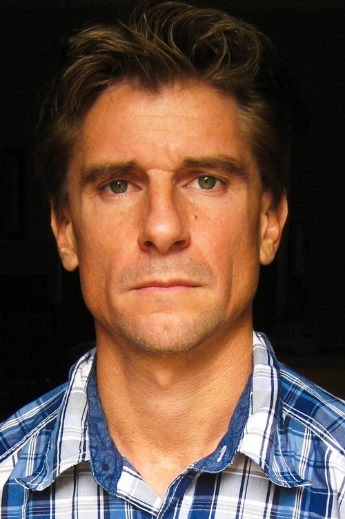 Anthony DiRocco as Mark Fishman