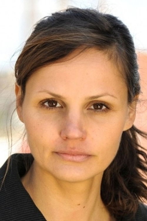 Stephanie Voit as Milli