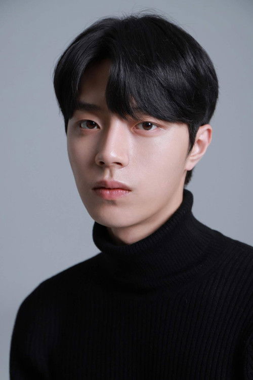 Kang Joon-kyu as Motel Part-timer