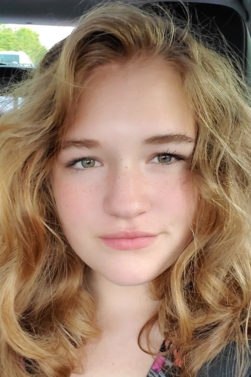 Madeline Lupi as Tiffany