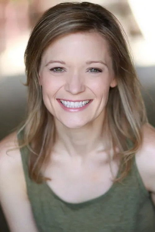 Alisha Spielmann as Janet