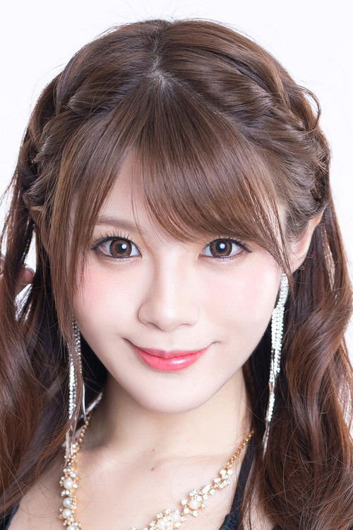 Minami Aizawa as Akane Tobe