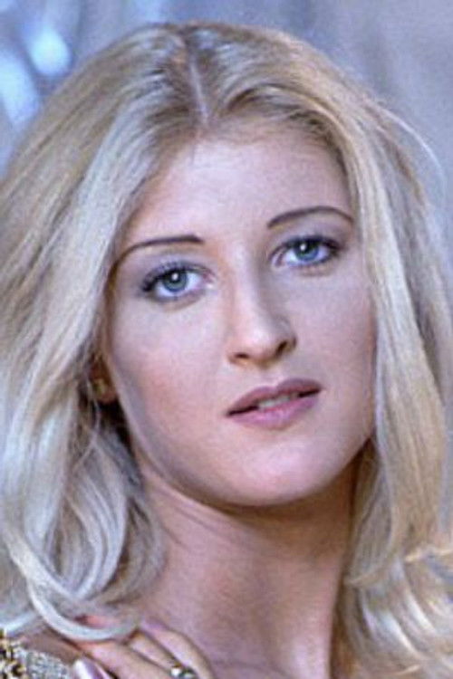 Chiara Staranzano as 