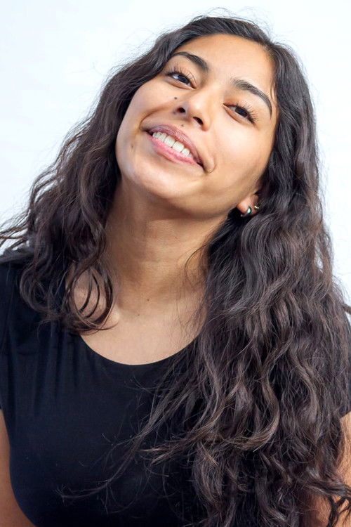 Kary Vargas as Romina