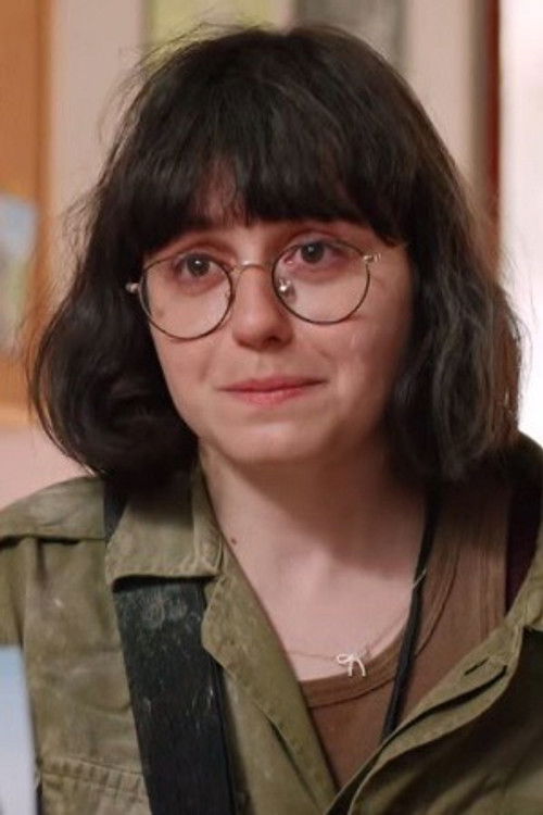 Alma Kainy as Arava Finkle Zheavi