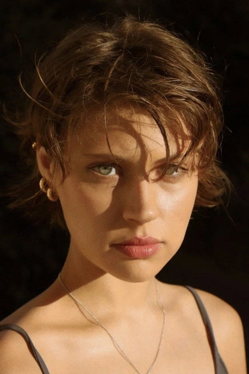 Yuliya Ilyina as Ekaterina Alekno