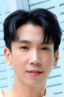 Job Krisz Ahandrik as 