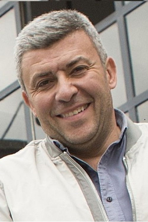 François Allain as Self - Presenter