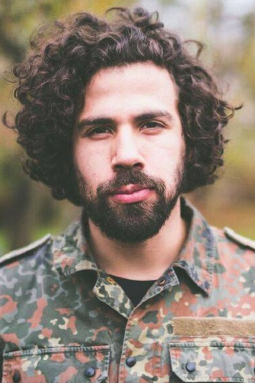 Alois Knapps as Villain