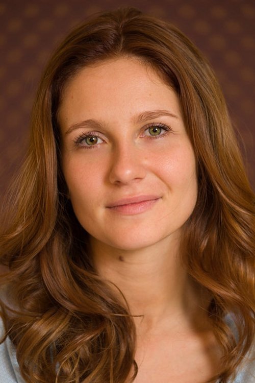 Aline Jones as Selva